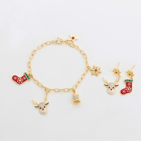 Christmas Bracelet and Earrings Set 14k Gold Christmas Deer Socks - Picture 7 of 9